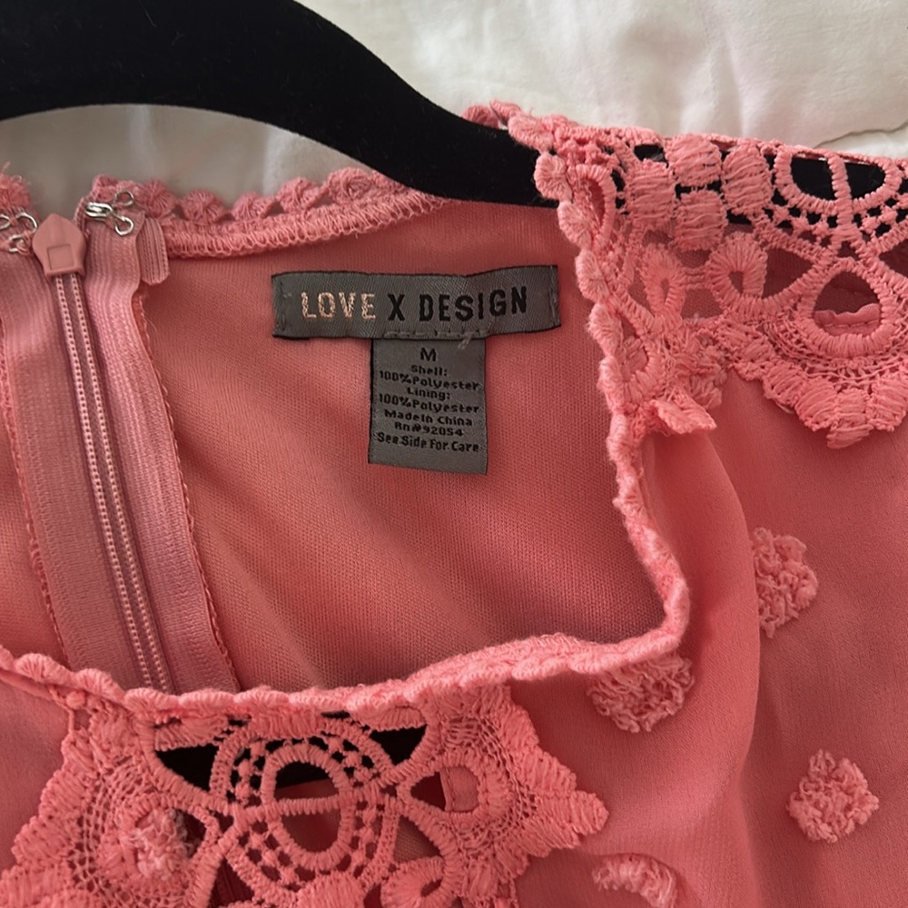 Love by design, medium rose petal dress - Picture 7 of 7